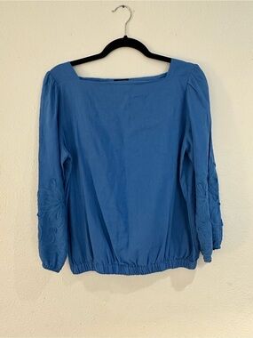 Ann Taylor Cornflower Blue Square Neck Embroidered Sleeve Top